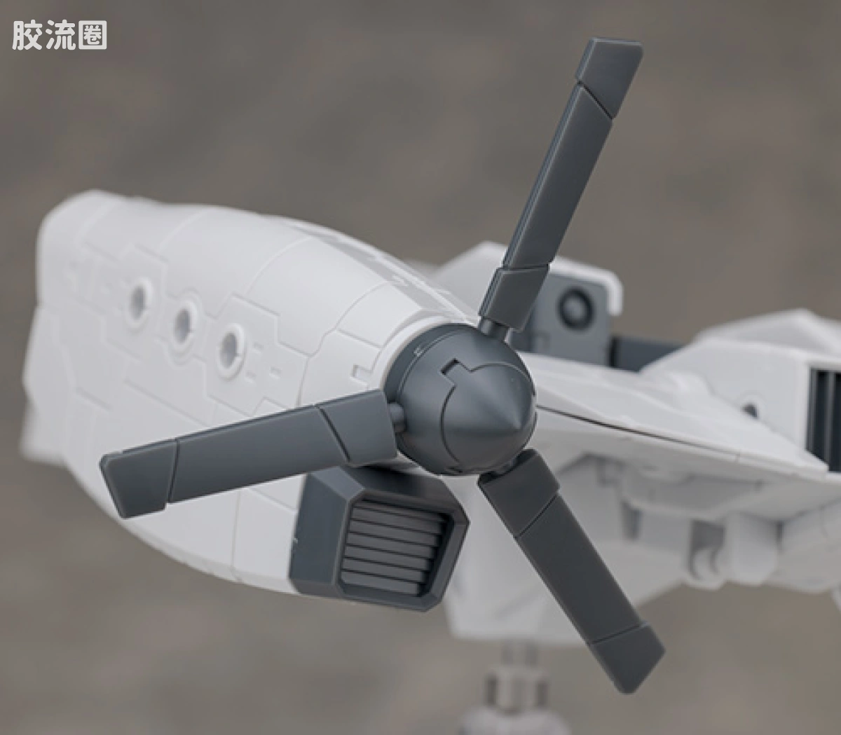 30MM 1/144 Extended Armament Vehicle EXA Vehicle(倾转旋翼机Ver.) - 图片